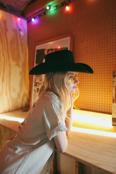 Darlin' Lounge Work Shirt